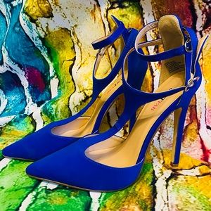 💙Royal Blue Heels💙